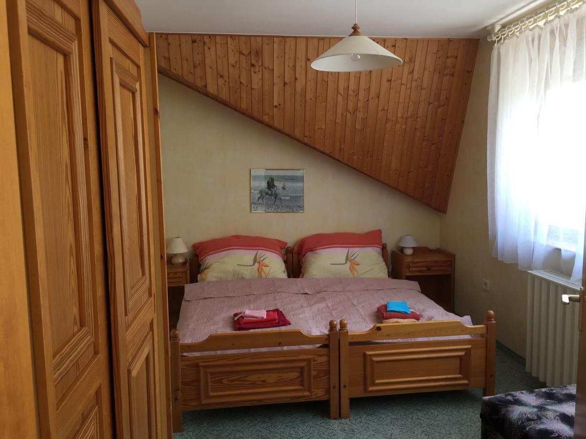 Respect Apartament Хевиз Экстерьер фото